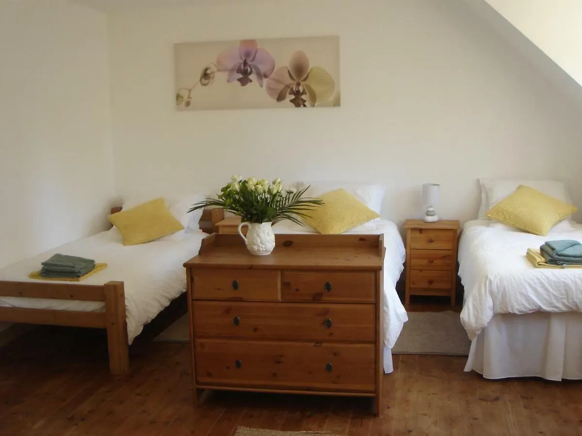 La Maison De Ville Josselin Hotel
