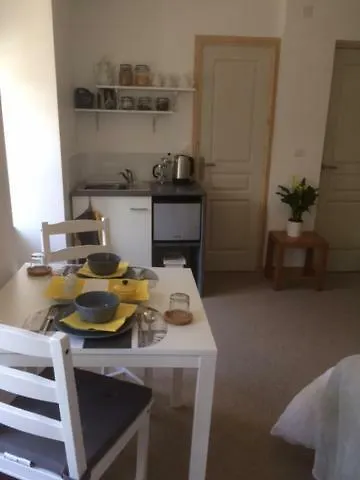 La Maison De Ville Josselin Hotel Guest house